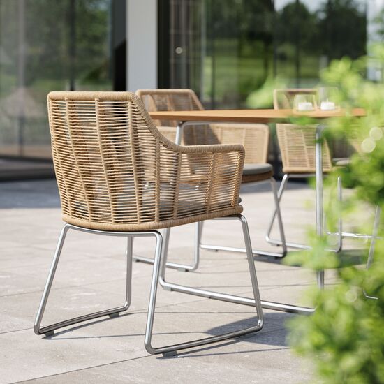 Amari krzesło ogrodowe z podłokietnikami